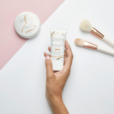 EMBRYOLISSE, COMPLEXION ILLUMINATING-BB kremas SPF 20+, 30ML
